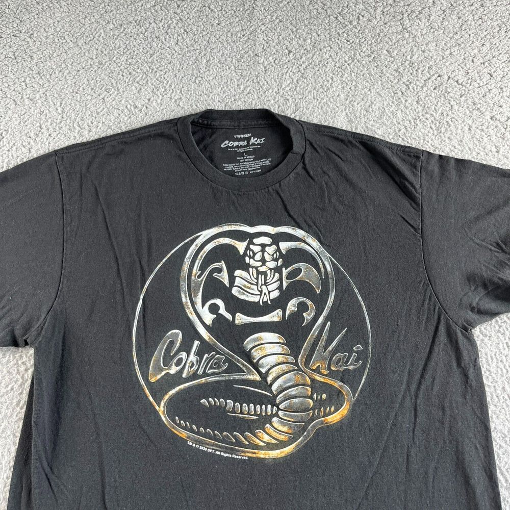 NEW Cobra Kai‎ T Shirt Mens Large Black Graphic Tee Karate Kid Casual Outdoor